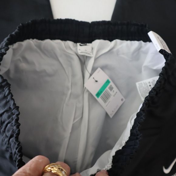 Nike DD6057 010 Men's Sz XL Black Sportswear Taper Leg Swoosh Jogger Pants $110 - Picture 3 of 10